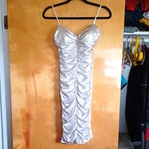 City Vibe size 5 Tan/Silver Metallic dress